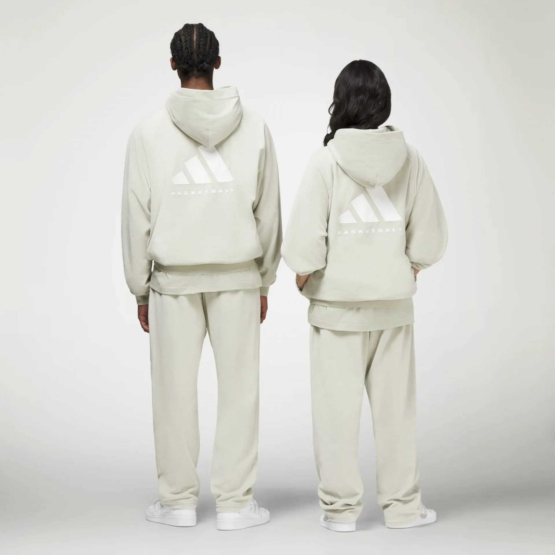 Adidas Originals | BASKETBALL VELOUR HOODIE  { HALO GREEN