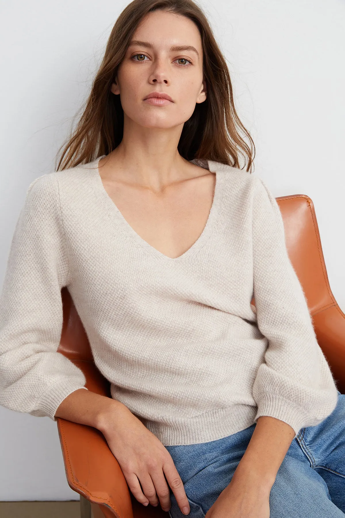 YELENE CASHMERE V-NECK SWEATER